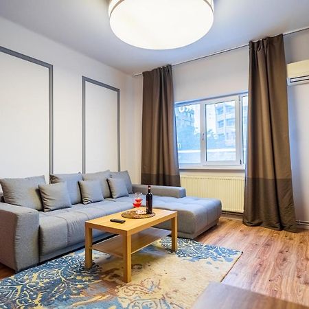 Heritage Hideaway - City'S Architectural Splendor Bucureşti Ngoại thất bức ảnh