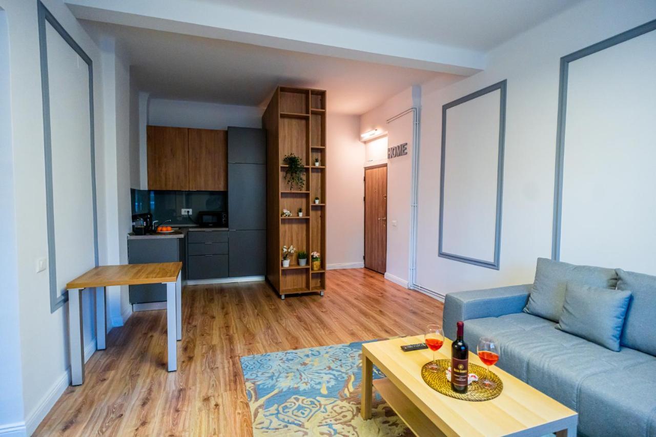 Heritage Hideaway - City'S Architectural Splendor Bucureşti Ngoại thất bức ảnh